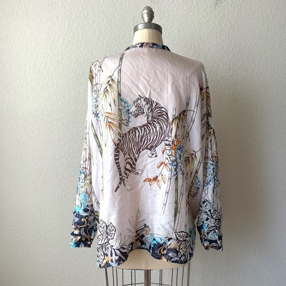 JOHNNY WAS Shining Agatha Silk Shirt Button Down Top RARE!!! - Picture 7 of 13